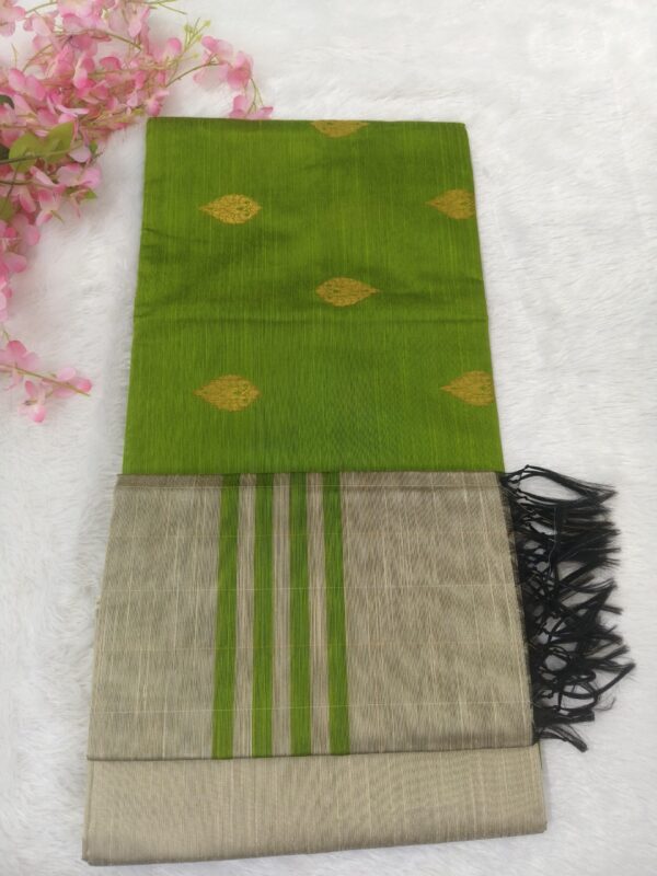 Parrot green